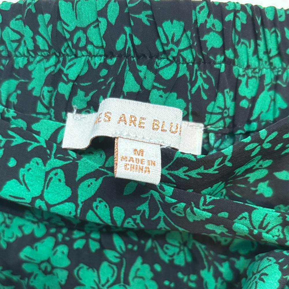 Skies Are Blue Pleated Floral Midi Skirt -Size Medium Like New - Picture 2 of 8